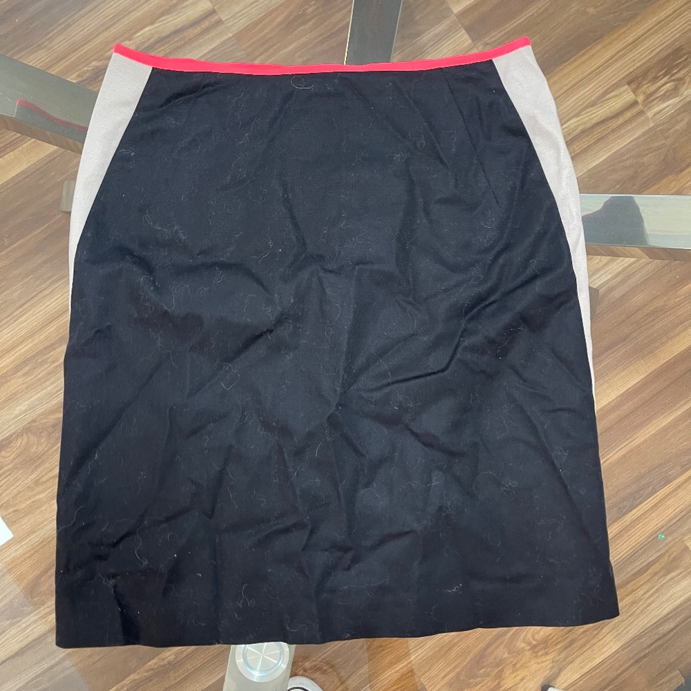 Chic Office Skirt, Size Medium/6, Black Beige Neon Pink